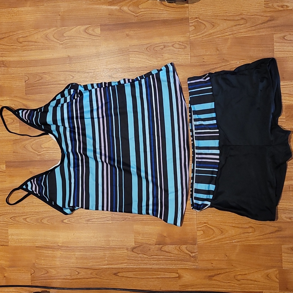 Two piece tank swimsuit size xxl
